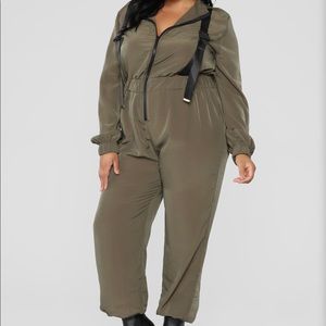 Fashion nova plus size jumpsuit